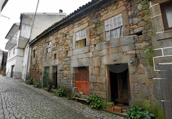 Villa i Fundao, Castelo Branco, Fundao - € 32.500 | Ref: UNU.I.2174.12348 - foto 1