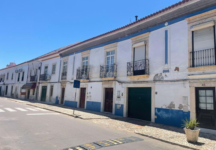 Erhvervsejendom i Borba, Evora, Borba - € 175.000 | Ref: C0185-03180 - foto 1