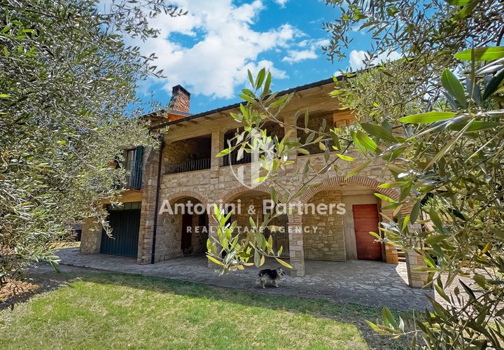 Villa a Todi, Perugia, Todi - € 320.000 | Ref: 28598-1 - foto 1