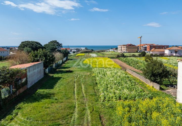 Tomt i Valadares, Porto, Valadares - € 590 000 | Ref: ZMPT580540 - foto 1