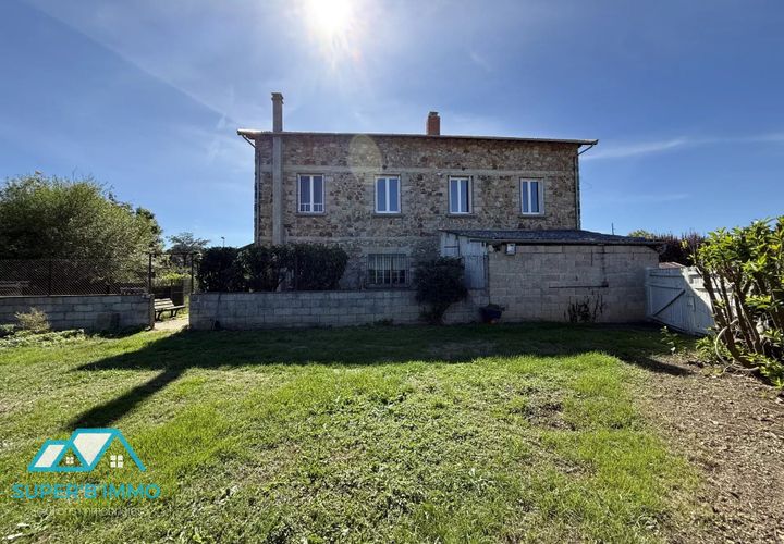 Villa i Brioude, Haute-Loire, Brioude - € 239.000 | Ref: 85532947 - foto 1