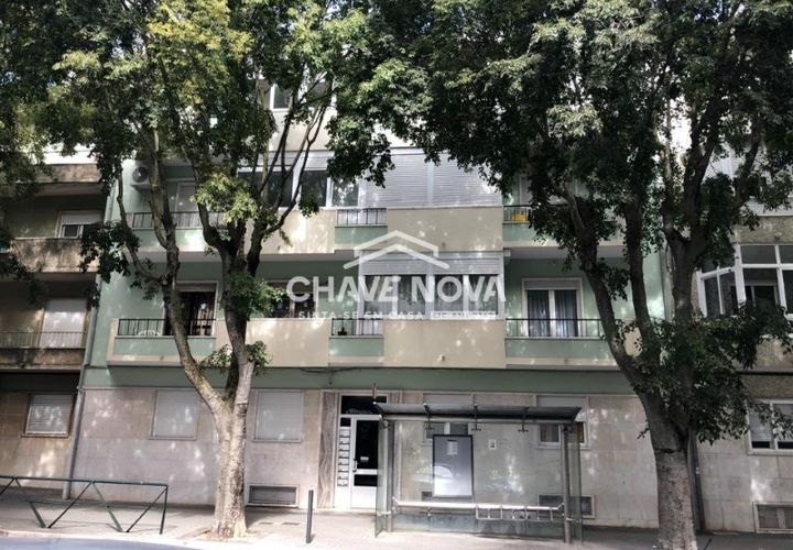 Lejlighed i Amadora, Lisbon, Amadora - € 320.000 | Ref: LXM/00614 - foto 1