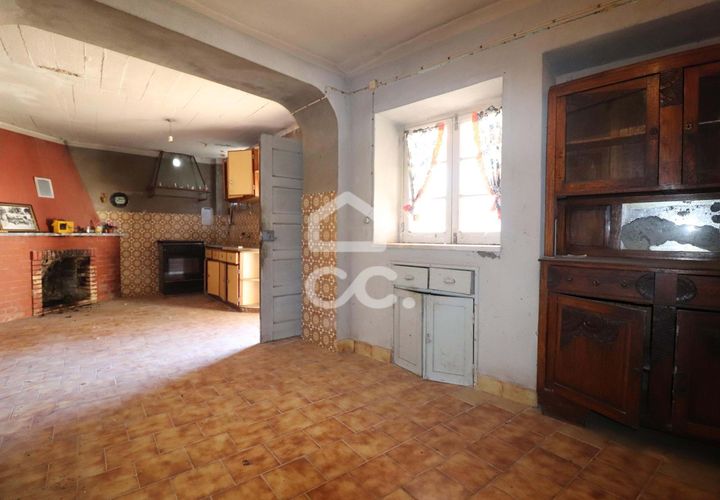 Villa a Ansiao, Leiria, Ansiao - € 60.000 | Ref: 385/M/00921 - foto 1