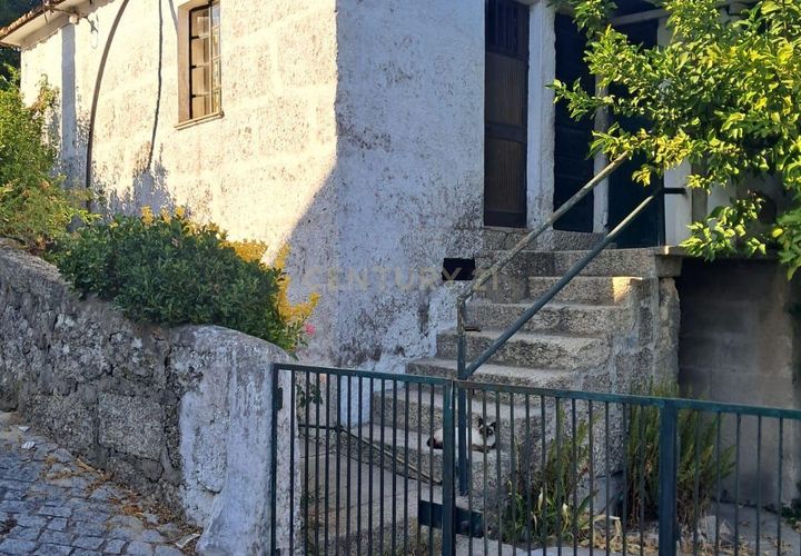 Villa en Amarante, Porto, Amarante - € 230.000 | Ref: C0478-00199 - photo 1
