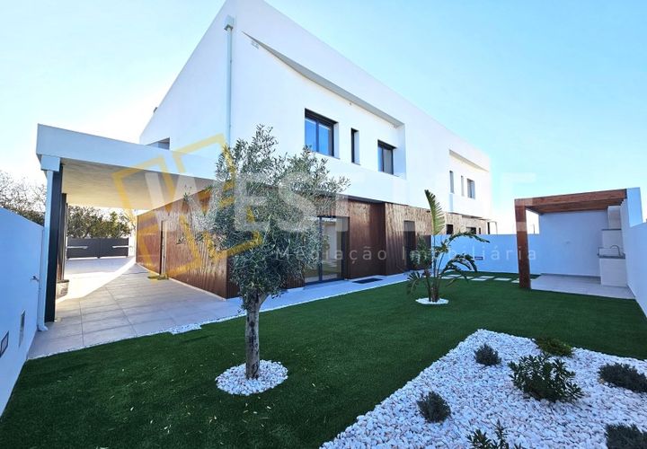 Villa i Mafra, Lisbon, Mafra - € 795.000 | Ref: 5295WM - foto 1