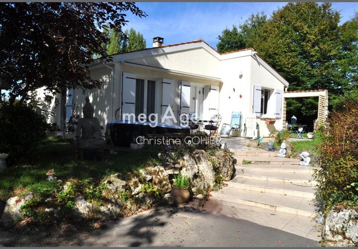Villa a Chaniers, Charente-Maritime, Chaniers - € 333.000 | Ref: 191871 - foto 1