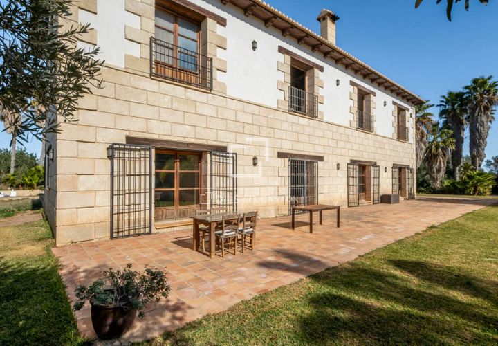 Villa in Elche, Alicante, Elche - € 2.500.000 | Ref: ALI57146 - foto 1