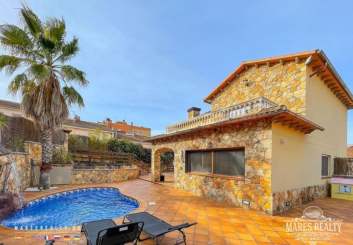 Villa i Blanes, Gerona, Blanes - € 795.000 | Ref: CHA0312 - foto 1