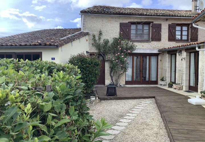 Villa i Pamproux, Deux-Sevres, Pamproux - € 220.430 | Ref: BVI82216 - foto 1