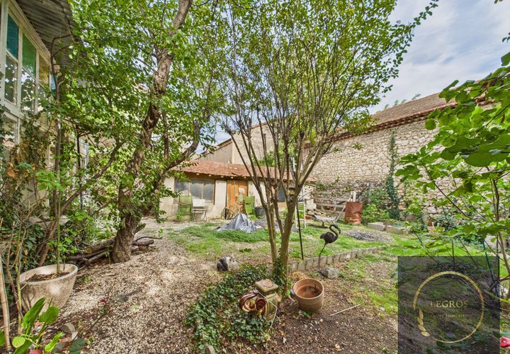 Villa a Chateaurenard, Bouches-du-Rhone, Chateaurenard - € 346.500 | Ref: 214 - foto 1