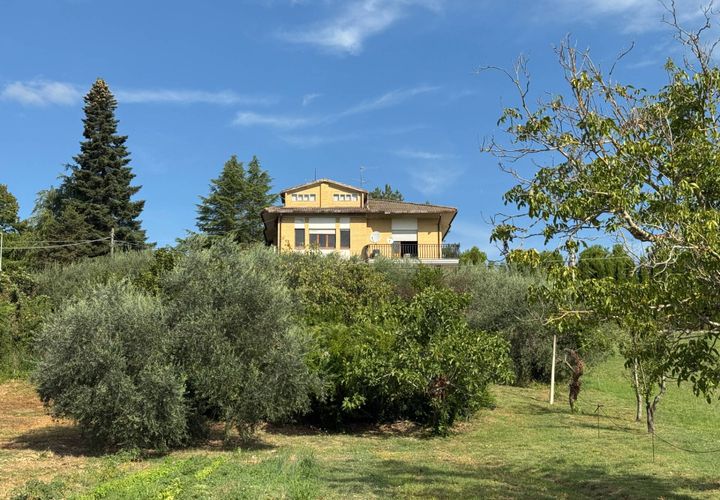 Villa a Rapagnano, Fermo, Rapagnano - € 260.000 | Ref: VV406 - foto 1