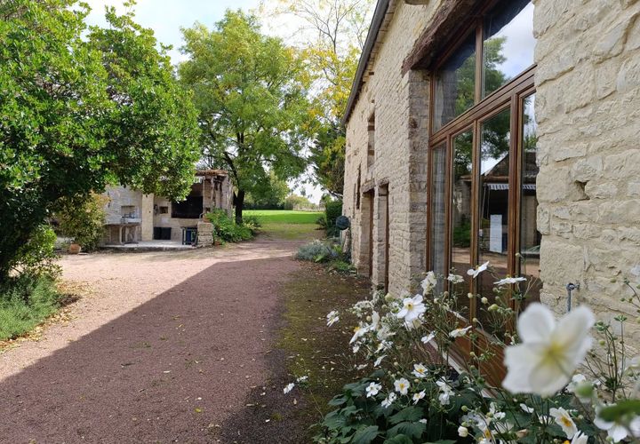 Villa i Nere, Charente-Maritime, Nere - € 299.950 | Ref: BVI82783 - foto 1