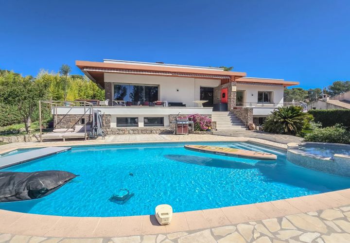 Villa i Saint-Raphael, Var, Saint-Raphael - € 1.980.000 | Ref: HH-15391476 - foto 1