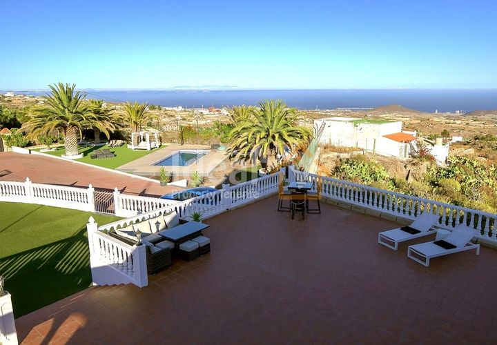 Villa a Granadilla, Tenerife, Granadilla - € 795.000 | Ref: 925-V5-N - foto 1