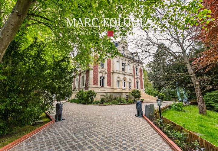Villa a Bury, Oise, Bury - € 1.680.000 | Ref: S10087 - foto 1