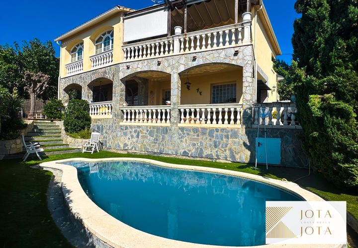 Villa i Tordera, Barcelona, Tordera - € 490.000 | Ref: 70324 - foto 1
