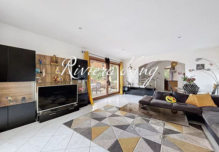 Villa i Menton, Alpes-Maritimes, Menton - € 1.100.000 | Ref: 1965LRRK - foto 1