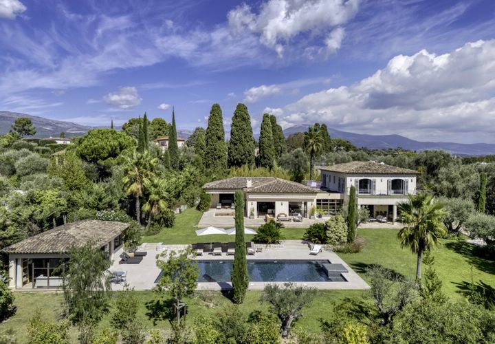 Villa i Valbonne, Alpes-Maritimes, Valbonne - € 4.990.000 | Ref: HH-15924794 - foto 1