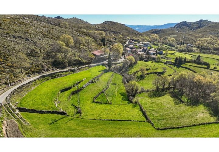Helårsgrund i Chorense e Monte, Braga, Chorense e Monte - € 12.500 | Ref: 126971023-3 - foto 1