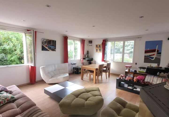 Villa i Marseille, Bouches-du-Rhone, Marseille - € 685.000 | Ref: 86215597 - foto 1