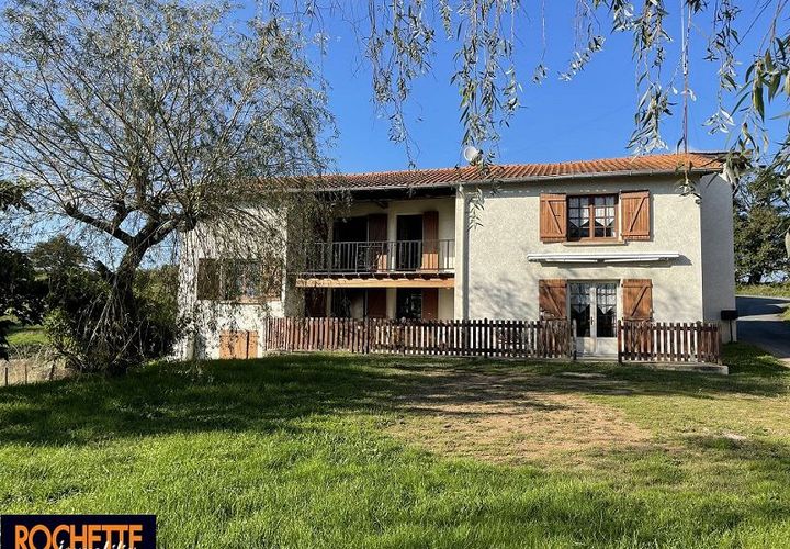 Villa a Neulise, Loire, Neulise - € 183.000 | Ref: 4306 - foto 1