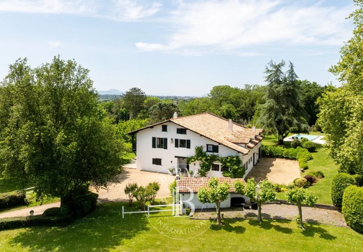 Villa i Bidart, Pyrenees-Atlantiques, Bidart - € 3.500.000 | Ref: M1670 - foto 1