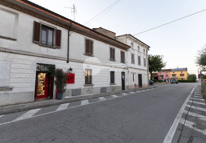 Villa a Persico Dosimo, Cremona, Persico Dosimo - € 350.000 | Ref: 6415062020-1253 - foto 1