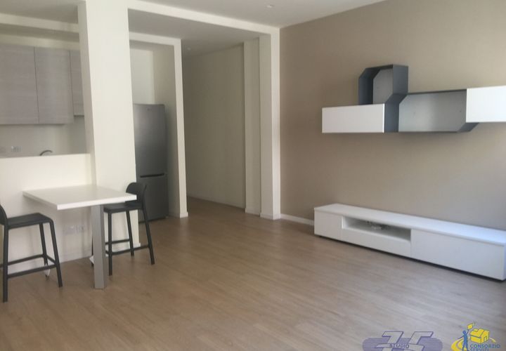 Apartament a Parma, Parma, Parma - € 750/mes | Ref: Z2269 - foto 1