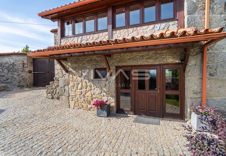 Villa a Vila Verde, Braga, Vila Verde - € 430.000 | Ref: 01-3708 - foto 1