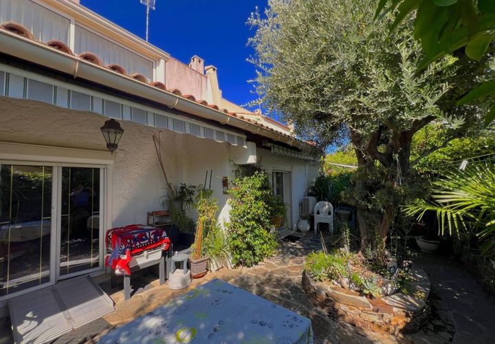 Byhus i Cogolin, Var, Cogolin - € 255.200 | Ref: getkey_u_489017870 - foto 1