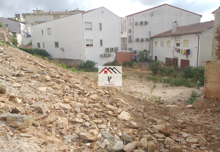Helårsgrund i Miranda do Corvo, Coimbra, Miranda do Corvo - € 145.000 | Ref: V946JB - foto 1
