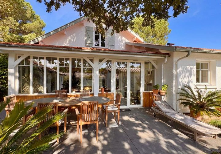 Villa a Lanton, Gironde, Lanton - € 695.000 | Ref: 421771PDV - foto 1