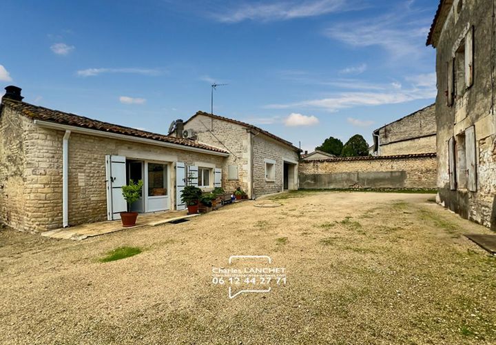 Villa a Rouillac, Charente, Rouillac - € 123.000 | Ref: 420372LNC - foto 1