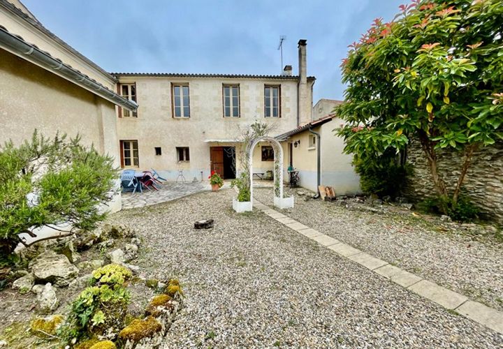 Villa a Cerons, Gironde, Cerons - € 305.000 | Ref: 386524GYL - foto 1