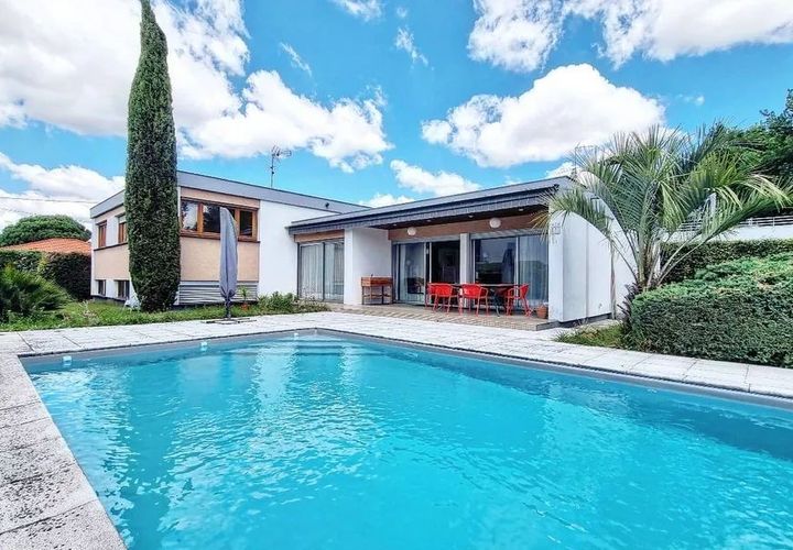 Villa a Gradignan, Gironde, Gradignan - € 759.000 | Ref: 408947GBKAGBK - foto 1