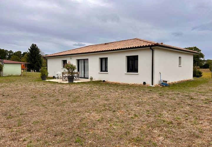 Villa in Perigueux, Dordogne, Perigueux - € 299.000 | Ref: 420241LEAR - foto 1