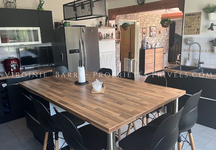 Villa i Lussant, Charente-Maritime, Lussant - € 375.000 | Ref: 412837VBAR - foto 1
