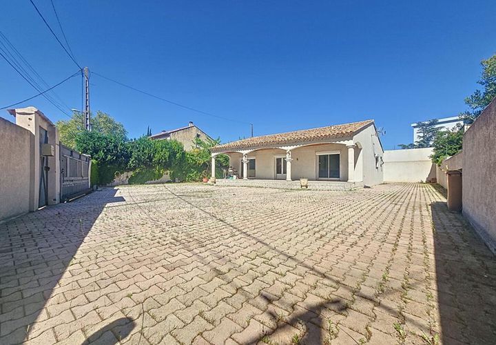 Villa a Avignon, Vaucluse, Avignon - € 299.000 | Ref: 404270DHH - foto 1