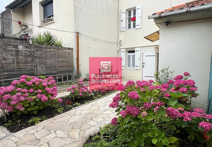 Villa a Agen, Lot-et-Garonne, Agen - € 149.000 | Ref: 419110JPGE - foto 1
