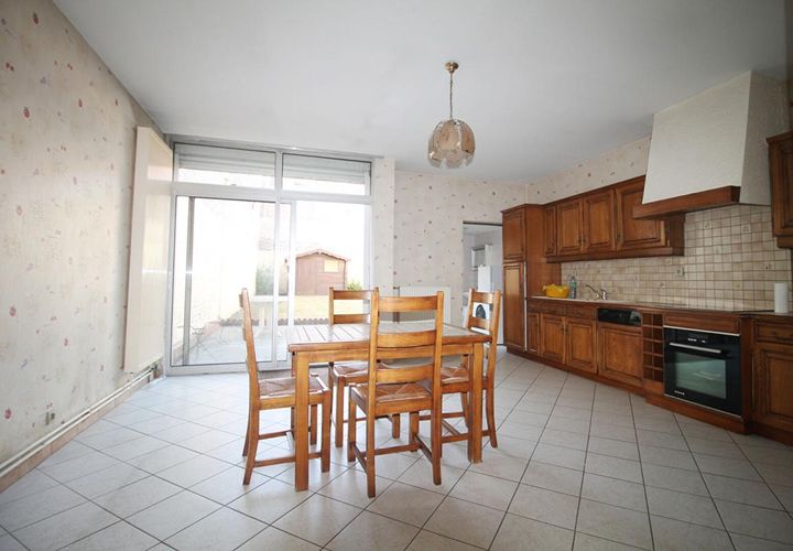 Villa i Lens, Pas-de-Calais, Lens - € 170.000 | Ref: 419034GKW - foto 1