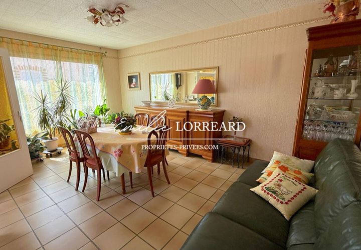 Villa a Le Mans, Sarthe, Le Mans - € 262.500 | Ref: 417438RRN - foto 1