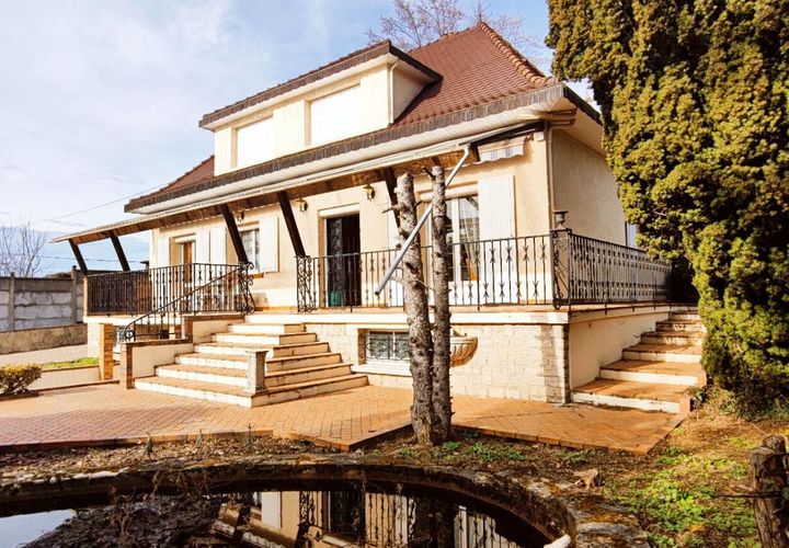 Villa a Nevers, Nievre, Nevers - € 219.000 | Ref: 415371JGRO - foto 1