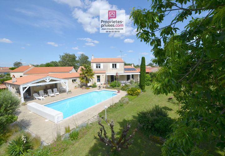 Villa i Lucon, Vendee, Lucon - € 414.000 | Ref: 413934JCF - foto 1