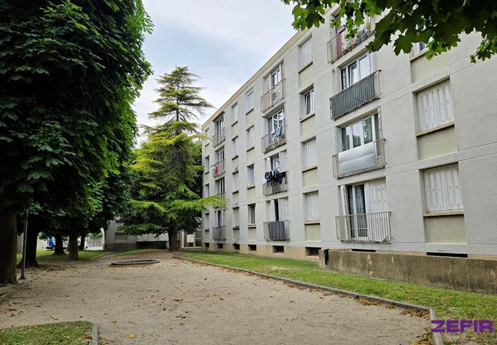 Leilighet i Bobigny, Seine-Saint-Denis, Bobigny - € 169 800 | Ref: 408502ANAI - foto 1
