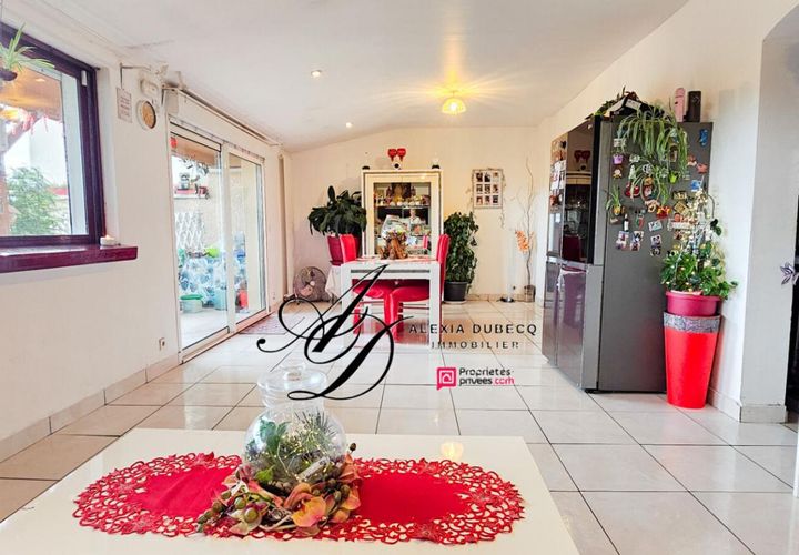 Villa i Chelles, Seine-et-Marne, Chelles - € 355.000 | Ref: 415547ADUB - foto 1