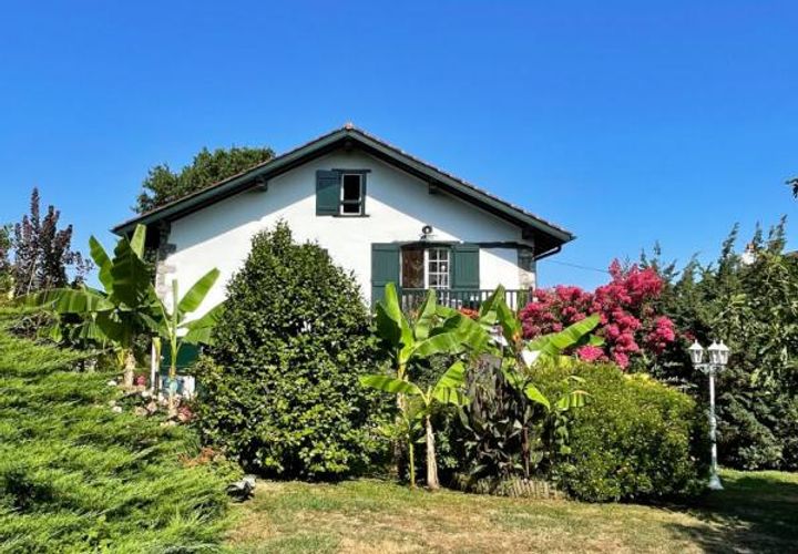 Villa i Ustaritz, Pyrenees-Atlantiques, Ustaritz - € 532.500 | Ref: 421432SCAL - foto 1