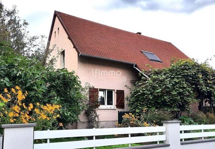 Villa i Eckbolsheim, Bas-Rhin, Eckbolsheim - € 548 000 | Ref: fr058142 - foto 1