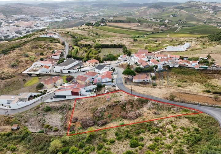 Helårsgrund i Matacaes, Lisbon, Matacaes - € 250.000 | Ref: 6043 - foto 1