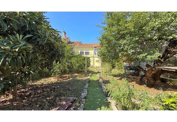 Villa a Alenquer, Lisbon, Alenquer - € 295.000 | Ref: CDCA0101-667 - foto 1