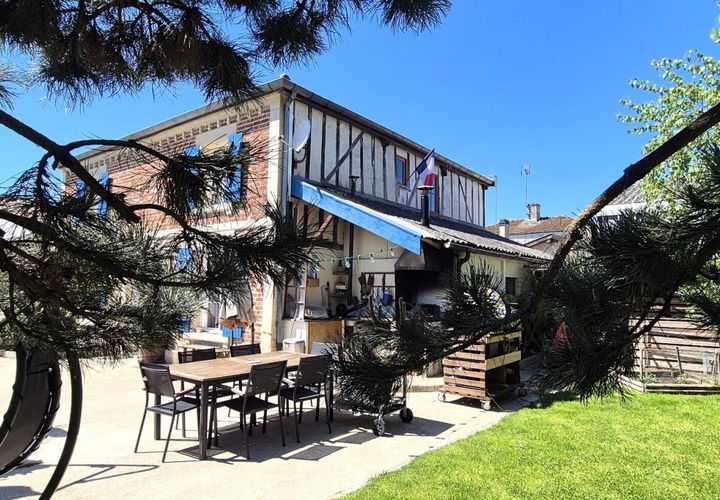 Villa i Saint-Dizier, Haute-Marne, Saint-Dizier - € 236.000 | Ref: 405994AANI - foto 1